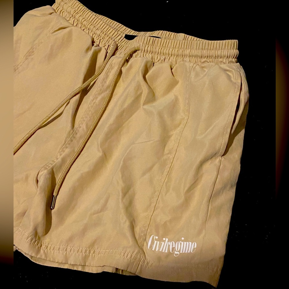 Civil regime shorts